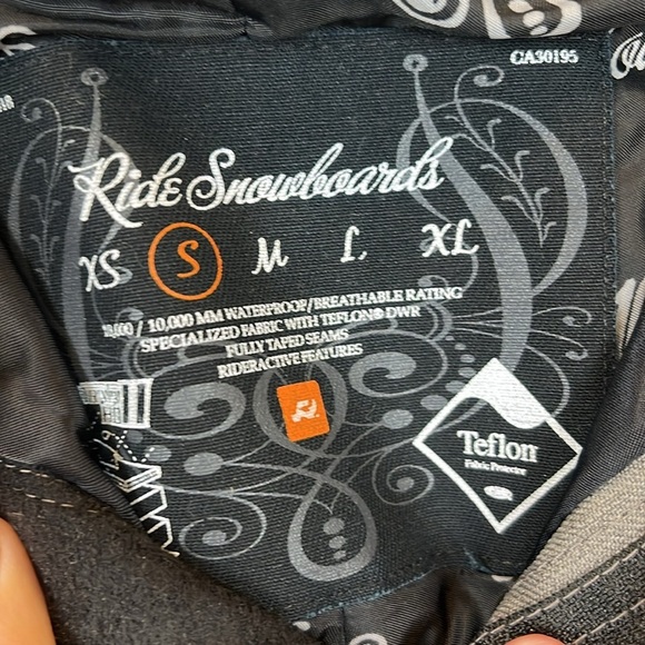 Ride Snowboard Ski Women’s Pants Size Small Weatherproof Winter Sports - Picture 15 of 16